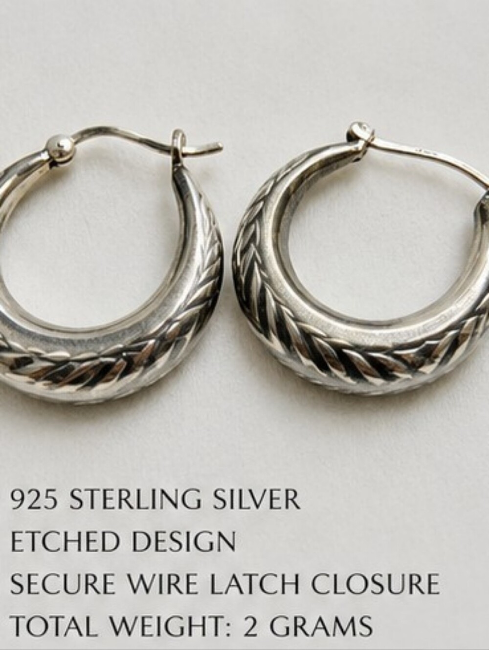 Vintage 925 Sterling Silver Etched Hoop Earrings Leaf Scroll Design Lightweight - Picture 2 of 6